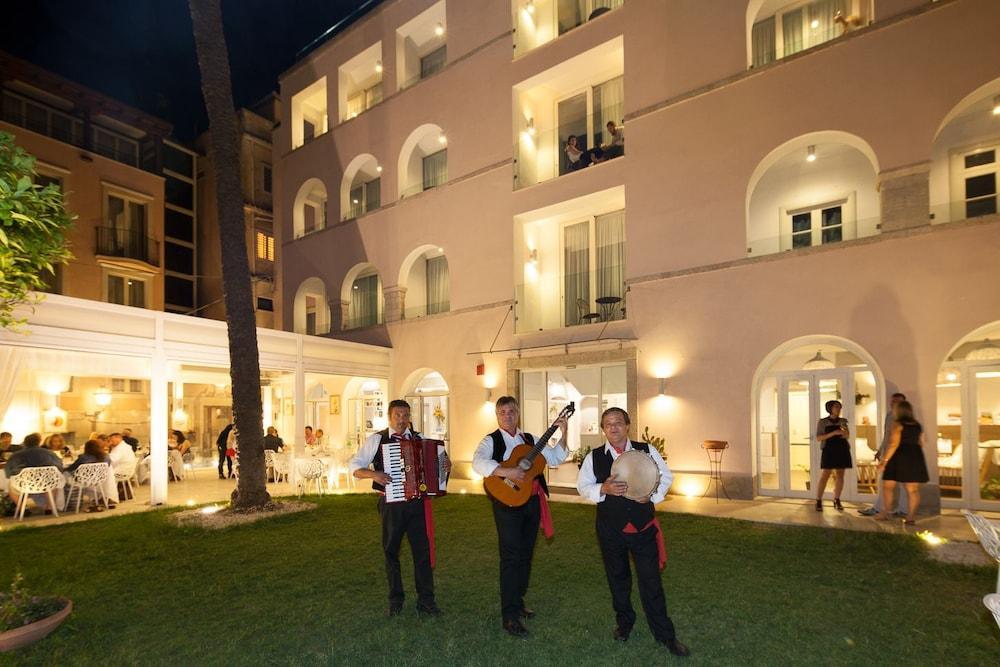 Отель Il Piccolo Giardino Gh ***Superior Таормина Экстерьер фото